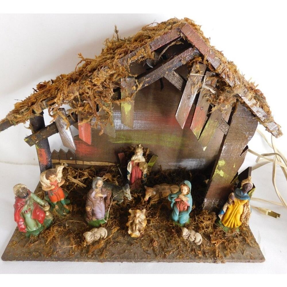 Vintage Nativity Set Christmas Made in Italy 11 Piece Set READ